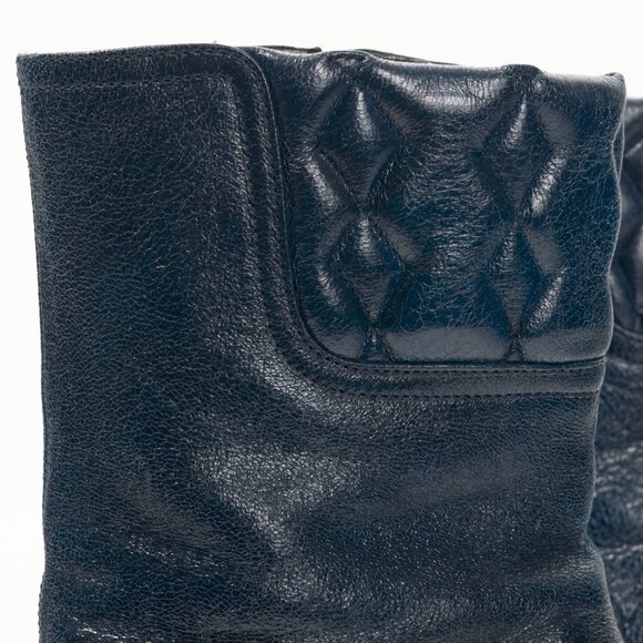 Dorothee Schumacher Dark-Blue Quilted Crackled-Leather Ankle Boots - Picture 9 of 10